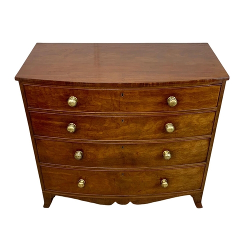 829 - A large Georgian mahogany bow front chest of drawers. Circa 1800-1820. 115.5 x 59 x 105cm.