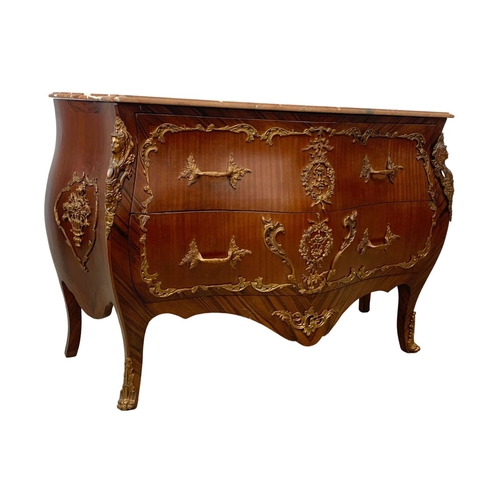 888 - A large 18th century style French marble top Bombe chest of drawers. Louis XV style. 137 x 52.5 x 87... 