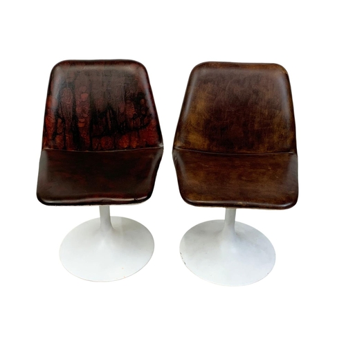 915 - A pair of Swedish Tulip swivel chairs designed by Borje Johanson for Johanson Design. Mid Century. 1... 