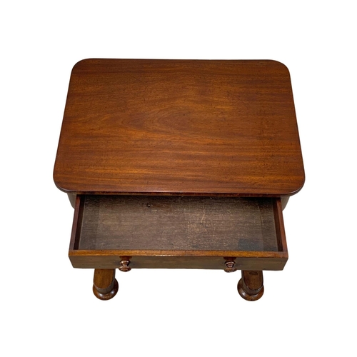 976 - A William IV mahogany side table with drawer, circa 1830s. 53cm x 39cm x 72cm