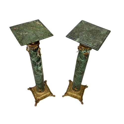 979 - A pair of large Italian marble and brass jardiniere stands with Corinthian style pillars. 28 x 28 x ... 