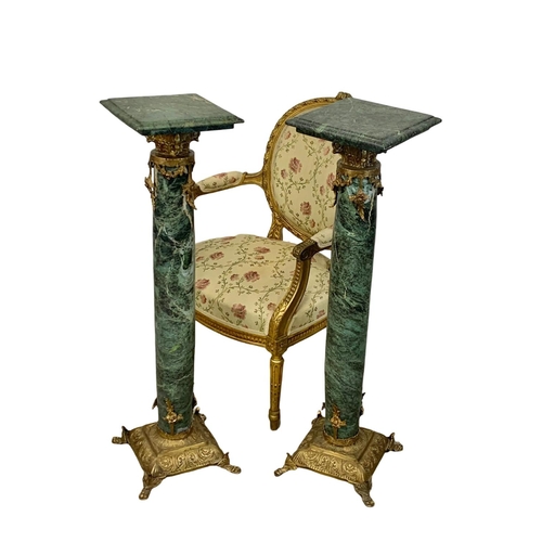 979 - A pair of large Italian marble and brass jardiniere stands with Corinthian style pillars. 28 x 28 x ... 