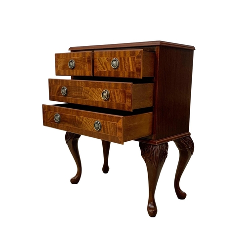 981 - A small Georgian style inlaid mahogany chest of drawers. 54 x 30 x 69cm