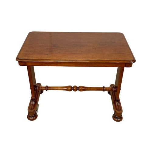 1052 - An early Victorian - late William IV mahogany library table. 92 x 55 x 74.5cm.