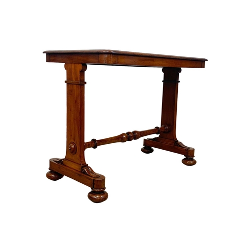 1052 - An early Victorian - late William IV mahogany library table. 92 x 55 x 74.5cm.