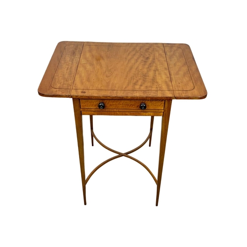 1022 - A small Edwardian satin wood Pembroke table with drawer. Closed 43.5 x 51 x 75cm