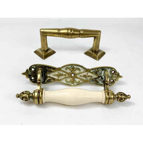 30 - 2 Victorian brass handles. 19.5cm.