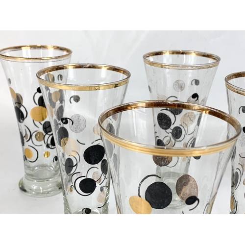 439 - A set of 6 1960’s Atomic Amoeba Boomerang drinking tumbler glasses. 18cm.