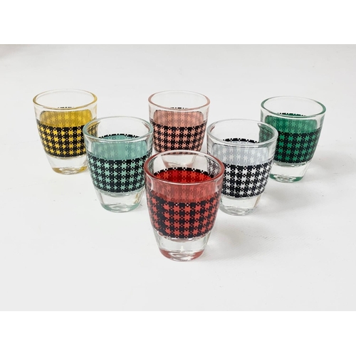 442 - 2 sets of vintage crystal drinking glasses. A set of 6 French tartan pattern shot glasses and a set ... 