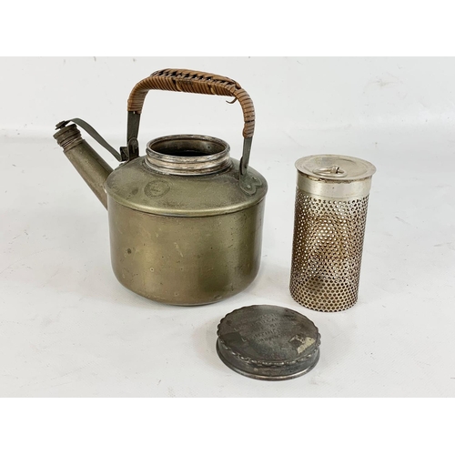 77 - A late 19th century Drew & Sons camping kettle. 17 x 15cm