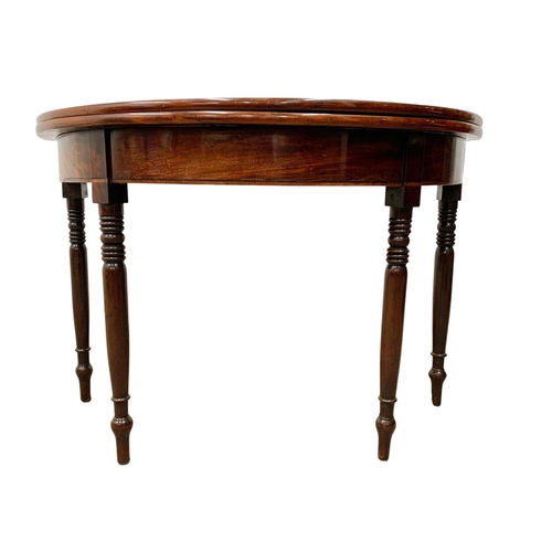 1087 - Late Georgian mahogany turnover tea table. Circa 1825-1835. 139 x 51 x 76cm