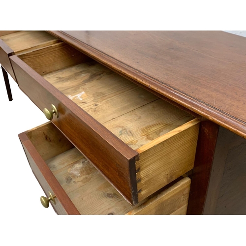 1115 - A large mahogany console table. 192.5 x 38.5 x 75cm.