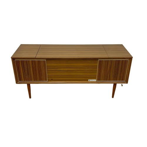 1139 - A Mid Century radiogram. 127.5 x 41 x 56cm