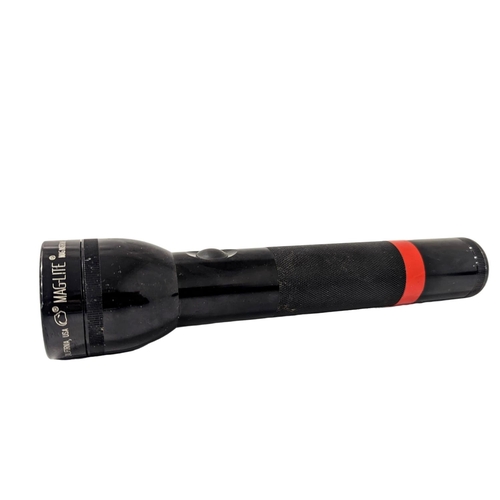 361 - A Mag-Lite torch. 25cm