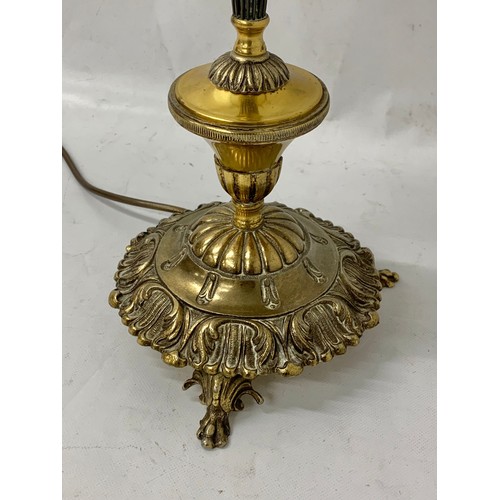 389I - A tall vintage ornate brass table lamp. 63cm