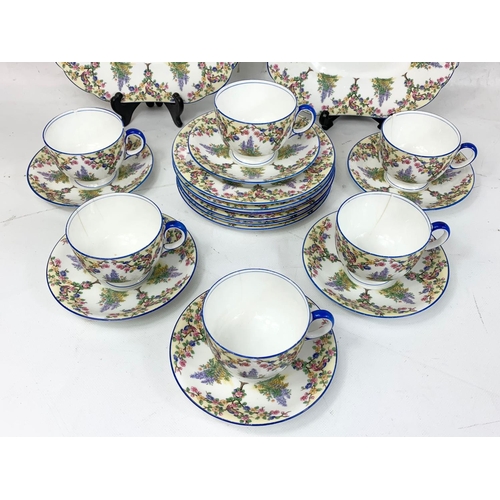 540C - A 20 piece early 20th century Aynsley tea set