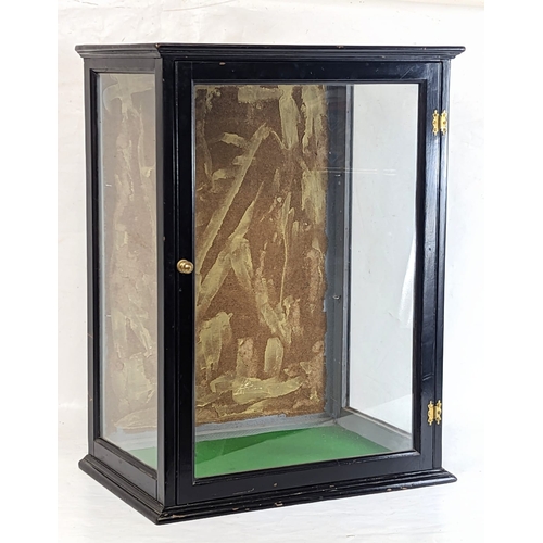 42 - A large vintage Victorian style table top display cabinet, no shelves. 56x36.5x73.5cm