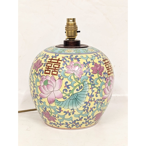 407A - A Chinese pottery table lamp. 21x28.5cm