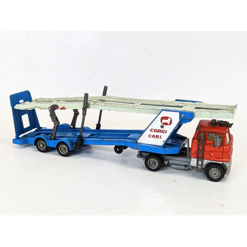 125 - A vintage Corgi Major Ford tot car transporter, 