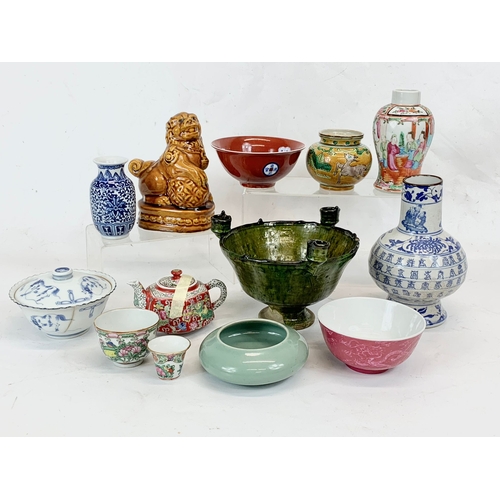 427 - A collection of 19th and 20th century Chinese porcelain.