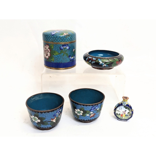 428 - A quantity of late 19th century cloisonne. Largest measures 7.5x8cm