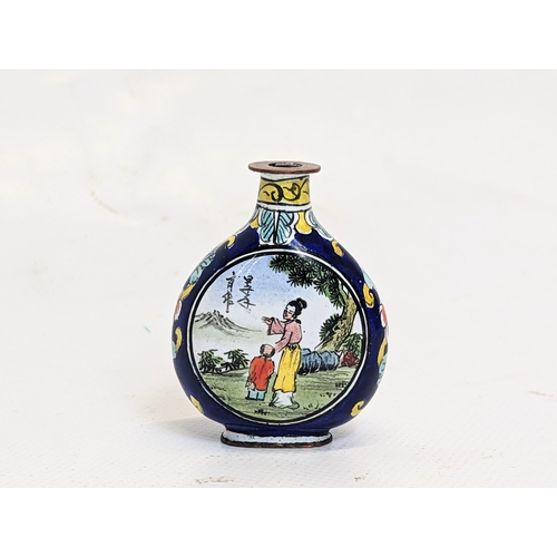 428 - A quantity of late 19th century cloisonne. Largest measures 7.5x8cm