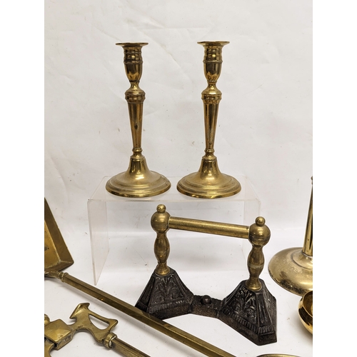 150 - A quantity of 19th century and early 20th century brass ware