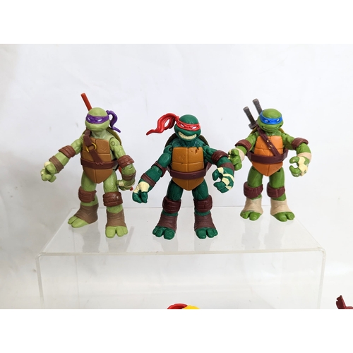 167 - Collection of toys, Teenage Mutant Ninja Turtles.