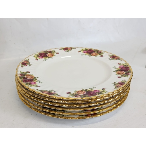 462 - 10 pieces of Royal Albert, 