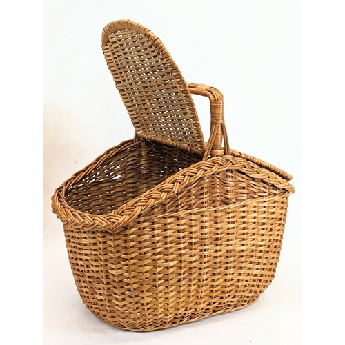 177 - Large wicker picnic basket with 2 other wicker baskets. Tallest measures 34x56cm