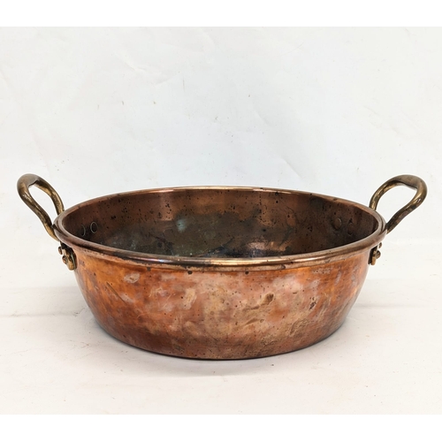 184 - Victorian copper jelly pan. 44x15.5cm