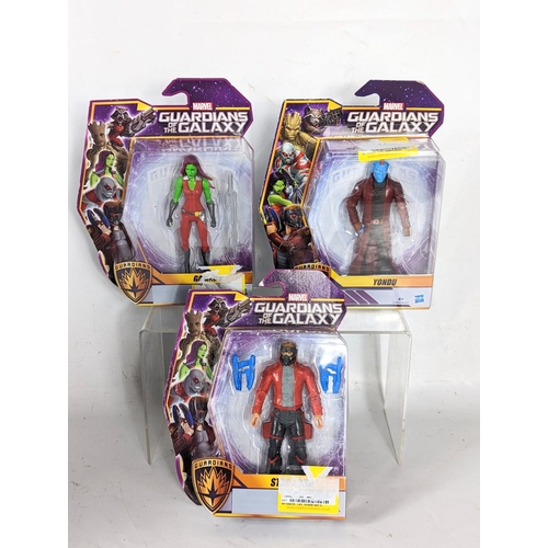 252 - 3 Guardian of the Galaxy toy figures including Star Lord, Gamora, and Yondu. With 8 Marvel figures i... 