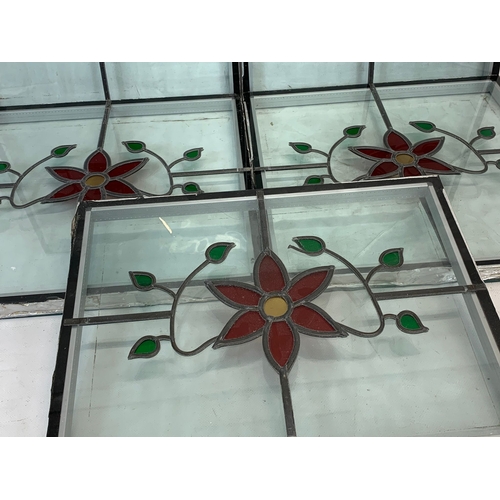 274 - 5 pieces of stained glass. 34.5 x 27.5cm