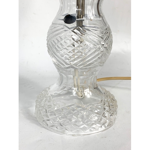 A Tyrone Crystal Slieve Donard cut table lamp. 39cm