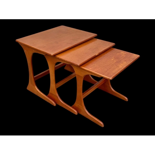 1128B - A teak nest of tables by Jentique. Mid century. Circa 1970.