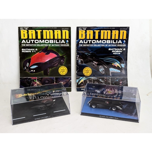 252K - 2 models from Batman and Robin 1997. With 2 Batman Automobile magazines. Model and case measure 18.5... 