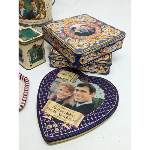 252V - A quantity of vintage Royal Commemorative tins of The Prince and Princess of Wales, Charles Windsor ... 