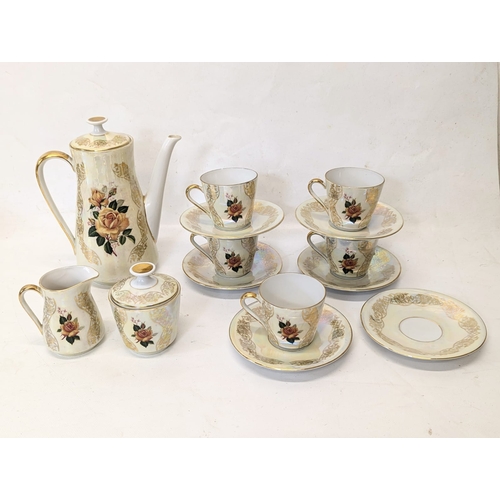 778G - A 14 piece decorative tea set.