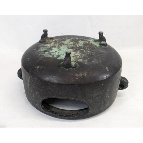 122 - A large early 19th century Burmese bronze incense pot. 36x18cm