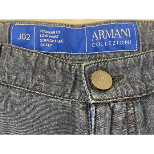 147 - A pair of Armani Collezioni jeans. UK 34 regular.