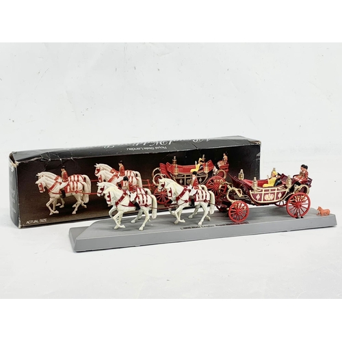 2 - A 1902 State Landau Royal Wedding 1981 horse and carriage in box, by Corgi. 36.5cm