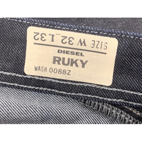 205 - A pair of Diesel jeans. Ruky. 32/32.