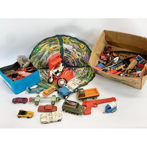 251I - A collection of vintage toys and models. Dinky, Corgi, Tonka, Tri-ang, Matchbox, model soldiers etc