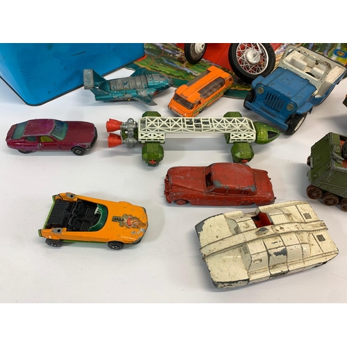 251I - A collection of vintage toys and models. Dinky, Corgi, Tonka, Tri-ang, Matchbox, model soldiers etc