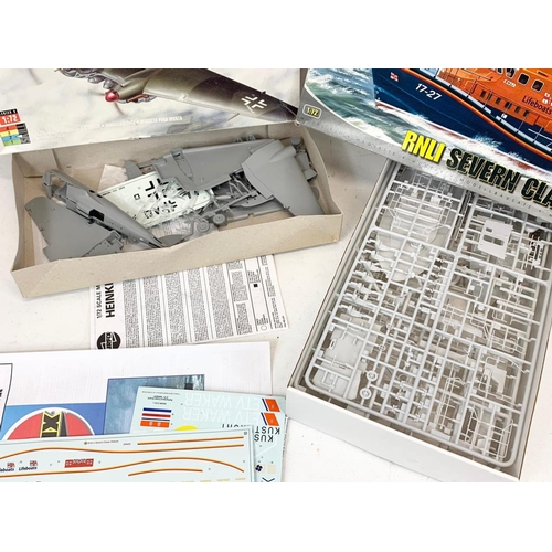 260 - 2 Airfix models. Heinkel HE III H-20, 1:72. RNLI Seven Class Lifeboat, 1:72.