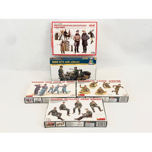 292 - 5 unopened boxes of WWII model figures. ICM WWII German Luftwaffe Pilots and Ground Personnel in Win... 