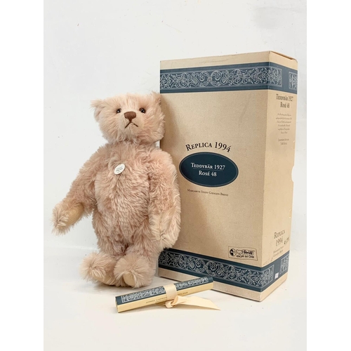 304 - A Steiff Teddy Rose bear in box. Replica 1994. 1927. 7000 Limited Edition. Bear measures 45cm. Box m... 