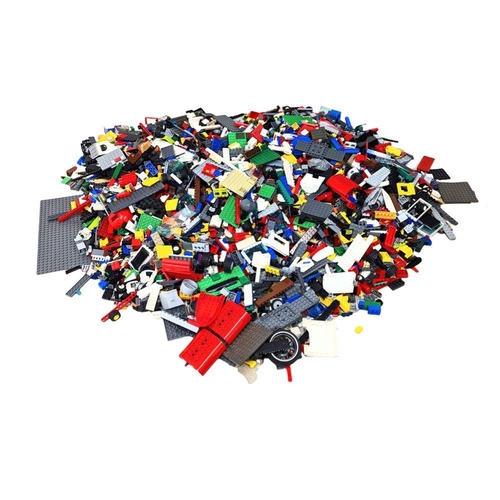 317 - A large quantity of LEGO