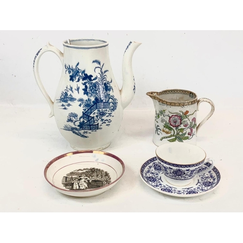 468 - 4 pieces of 18th and 19th century porcelain. A large late 18th century Worcester coffee pot 22cm, an... 