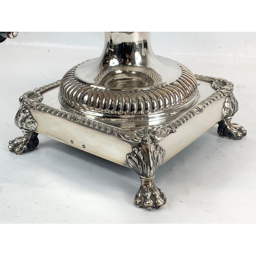 475 - A large quality Regency period silver plated tea urn. Circa 1810-1820. 37 x 45cm